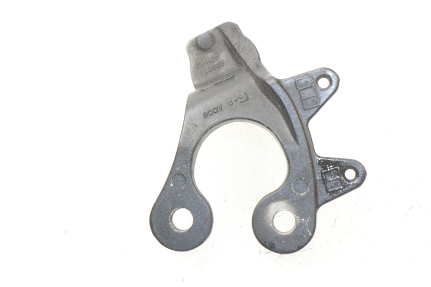 photo de PIASTRA PEDANA ANTERIORE SINISTRA SUZUKI GSX-R GSXR K16 1000 (2012 - 2016)