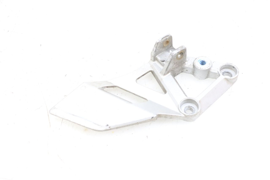 photo de PIASTRA PEDANA ANTERIORE SINISTRA DAELIM VJ ROADWIN FI 125 (2008 - 2017) - Vista principale