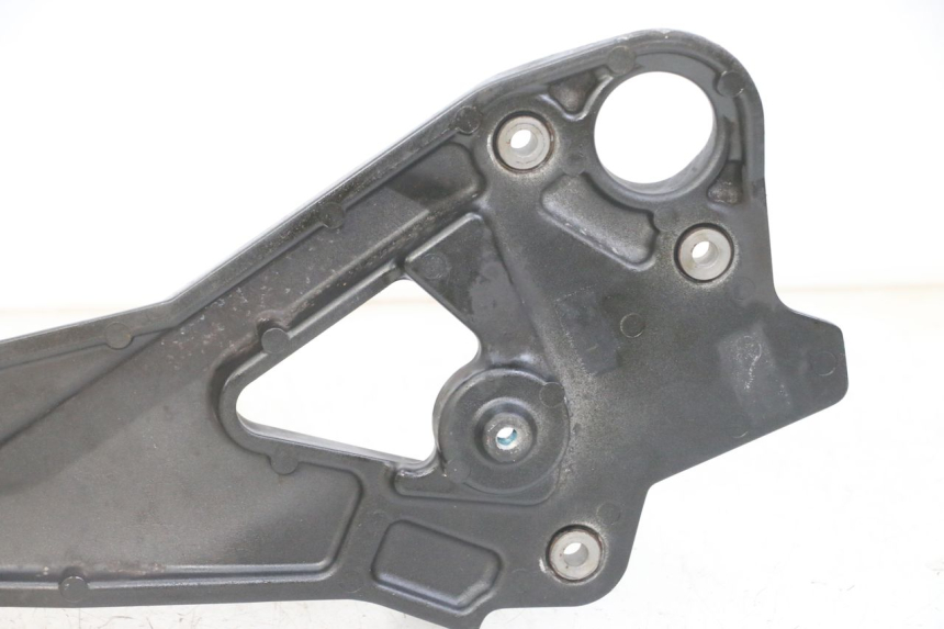 photo de PEDANA ANTERIORE SINISTRA SUPPORTO YAMAHA XJ6 ABS 600 (2008 - 2016)
