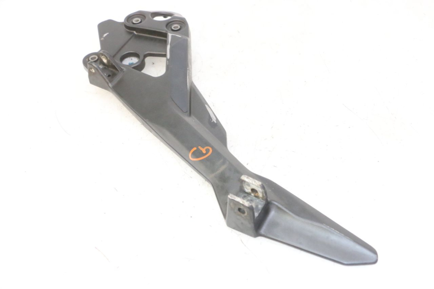 photo de PEDANA ANTERIORE SINISTRA SUPPORTO YAMAHA XJ6 ABS 600 (2008 - 2016)