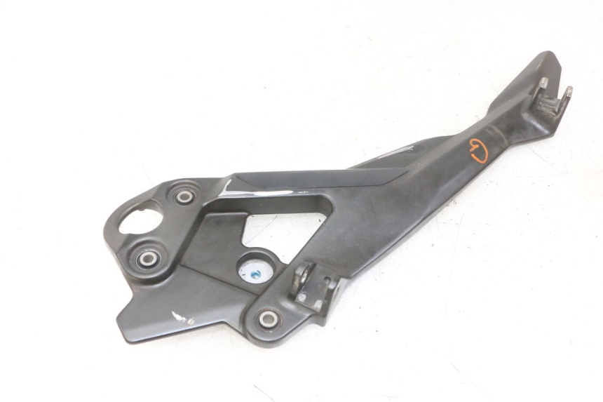 photo de PEDANA ANTERIORE SINISTRA SUPPORTO YAMAHA XJ6 ABS 600 (2008 - 2016)