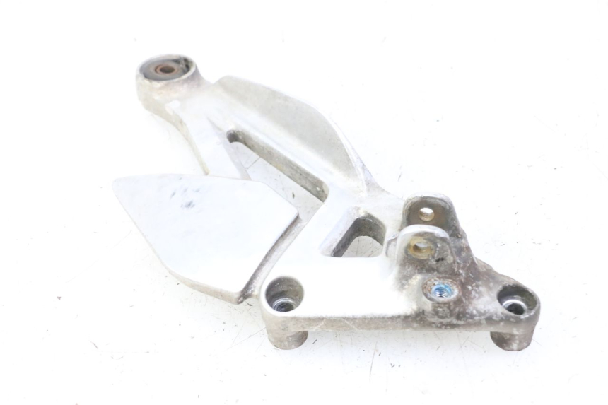 photo de PEDANA ANTERIORE SINISTRA SUPPORTO YAMAHA XJN DIVERSION 600 (2000 - 2003)
