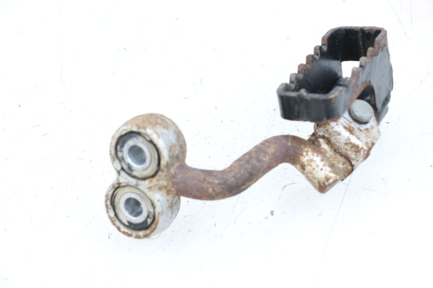 photo de PIASTRA PEDANA ANTERIORE SINISTRA HYOSUNG XRX 125 (2000 - 2008)