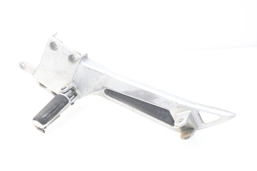 photo de PIASTRA PEDANA ANTERIORE SINISTRA YAMAHA FJR ABS 1300 (2006 - 2012)
