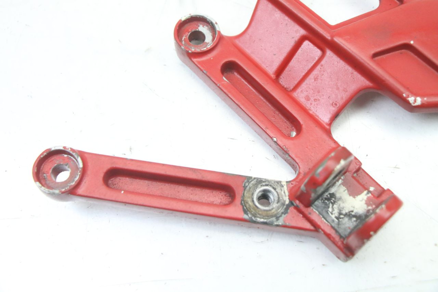 photo de PEDANA ANTERIORE SINISTRA SUPPORTO YAMAHA TZR 50 (2008 - 2016)
