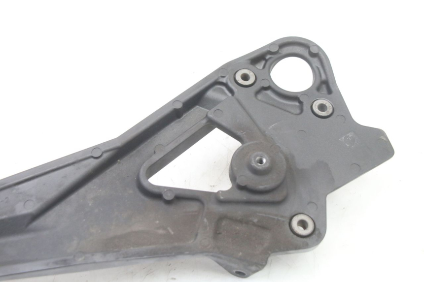 photo de PEDANA ANTERIORE SINISTRA SUPPORTO YAMAHA XJ6 ABS 600 (2008 - 2016)