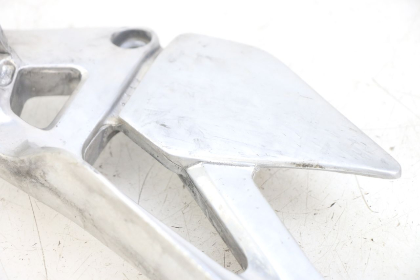 photo de PEDANA ANTERIORE SINISTRA SUPPORTO YAMAHA XJN DIVERSION 600 (2000 - 2003)