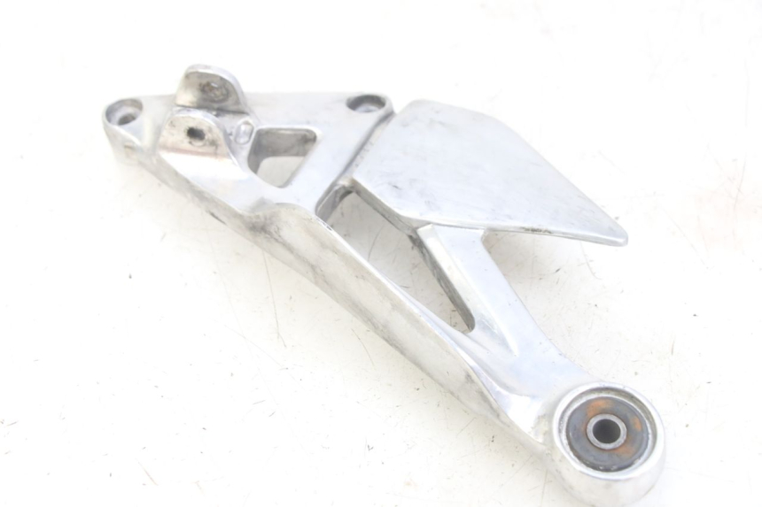 photo de PEDANA ANTERIORE SINISTRA SUPPORTO YAMAHA XJN DIVERSION 600 (2000 - 2003)