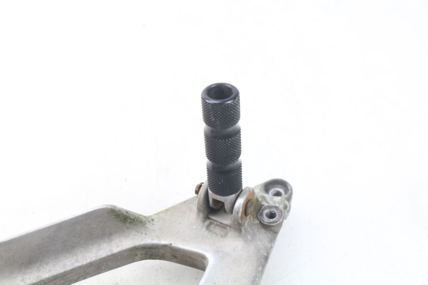 photo de PIASTRA PEDANA ANTERIORE SINISTRA YAMAHA XJN XJ N DIVERSION 600 (1994 - 1997)