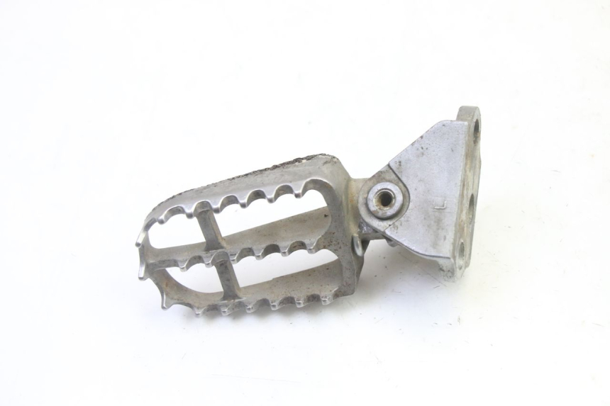 photo de PEDANA ANTERIORE SINISTRA SUPPORTO YAMAHA YZF YZ-F 450 (2014 - 2016)