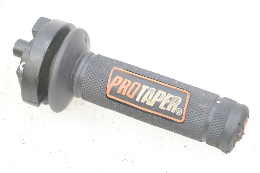 photo de MANOPOLE DELL'ACCELERATORE APOLLO RFZ 125
