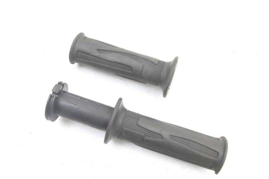 photo de MANOPOLE DELL'ACCELERATORE APRILIA ATLANTIC 125 (2003 - 2009)