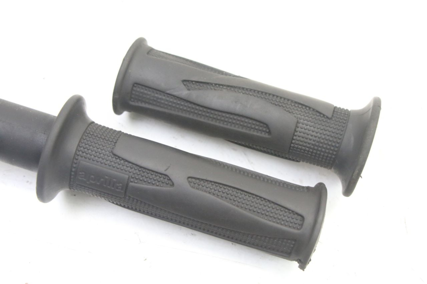 photo de MANOPOLE DELL'ACCELERATORE APRILIA ATLANTIC 125 (2003 - 2009)