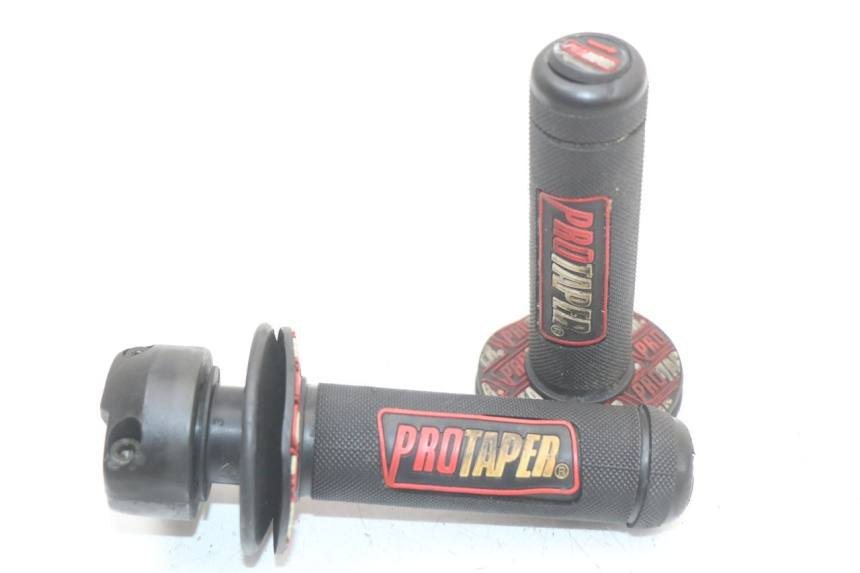 photo de ACCELERATORE APRILIA SR CARB LC 2T 50 (2004 - 2012)