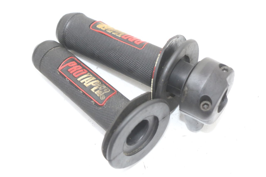 photo de ACCELERATORE APRILIA SR CARB LC 2T 50 (2004 - 2012)