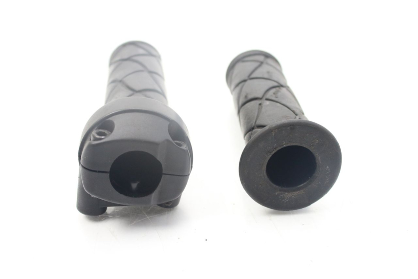 photo de MANOPOLE DELL'ACCELERATORE YAMAHA BW'S EASY 50 (2013 - 2016)