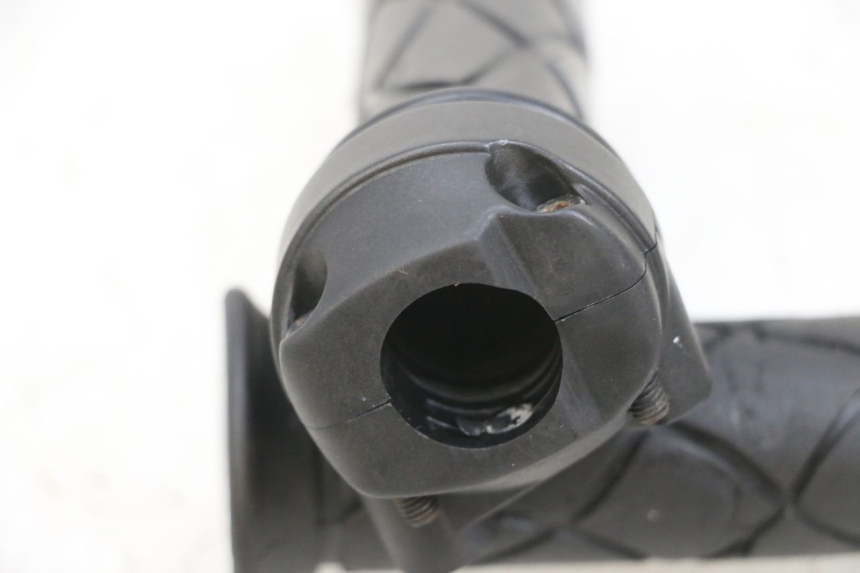 photo de MANOPOLE DELL'ACCELERATORE YAMAHA BW'S EASY 50 (2013 - 2016) - Zoom sullo stato d'uso