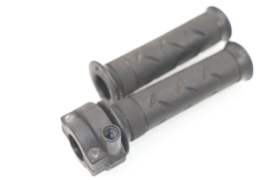 photo de ACCELERATORE HONDA CBF 125 (2009 - 2015)