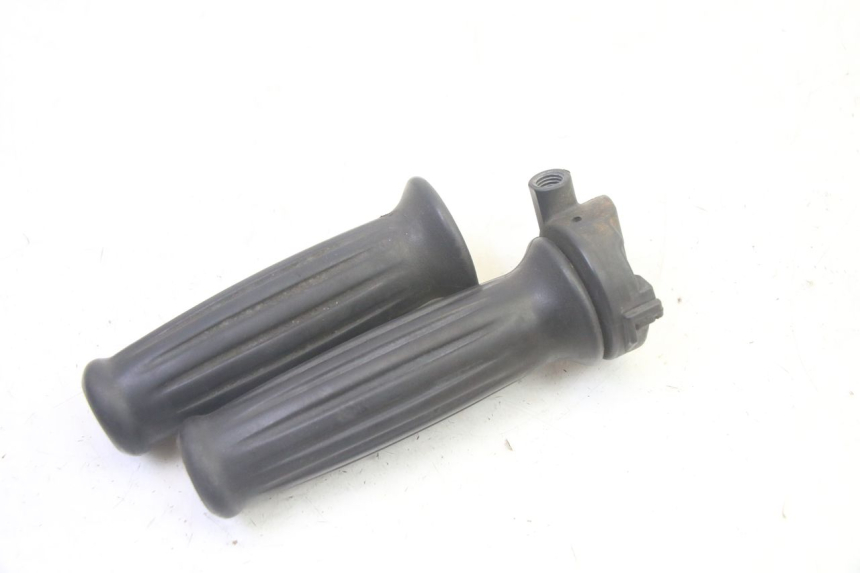 photo de MANOPOLE DELL'ACCELERATORE PEUGEOT DJANGO 4T 50 (2014 - 2019) - Primo piano tecnico