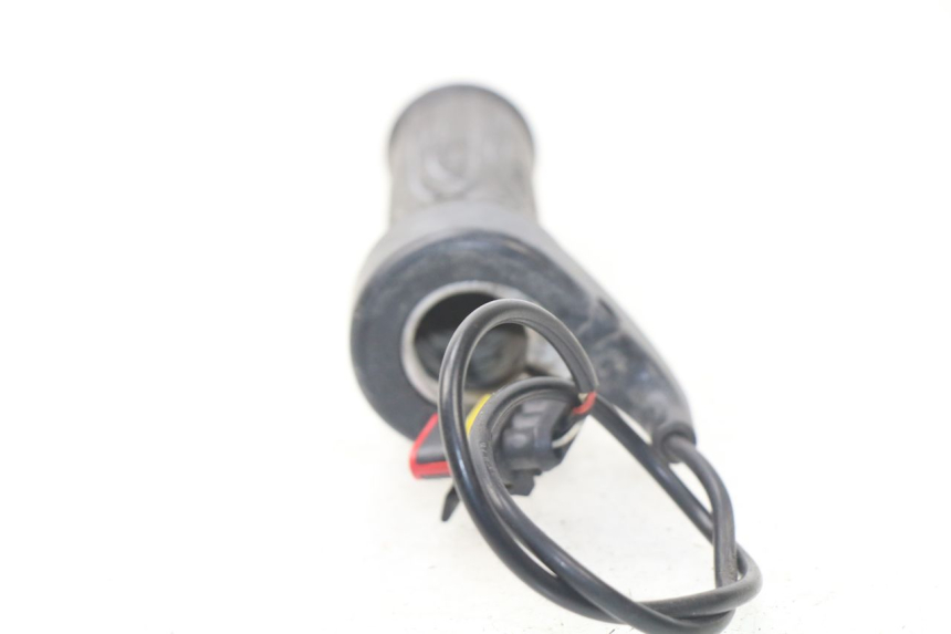 photo de Manopola dell'acceleratore ERIDER CARGO 1 (2009 - 2018)