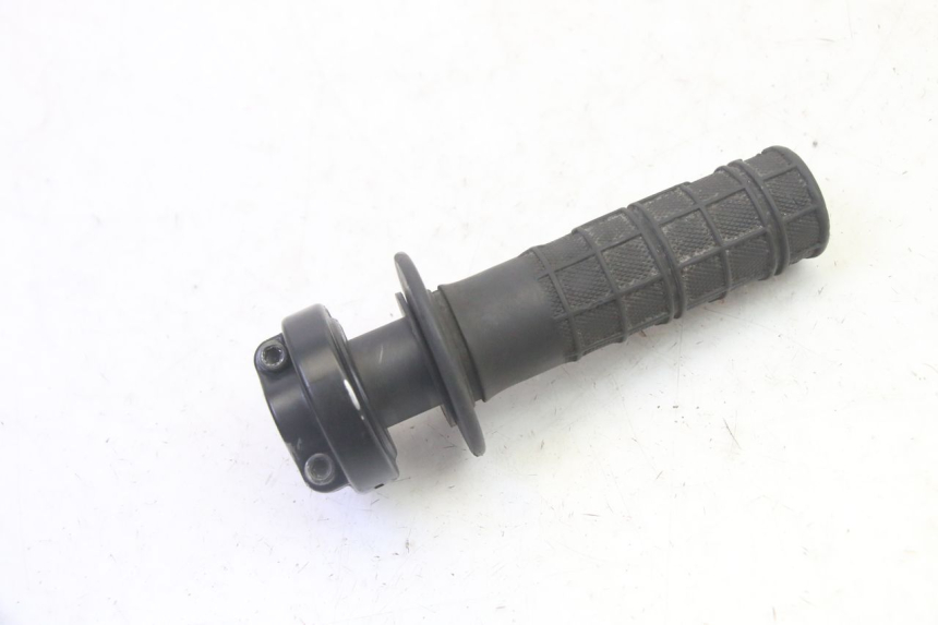 photo de MANOPOLE DELL'ACCELERATORE PIAGGIO FLY 4T 50 (2013 - 2017) - Vista principale