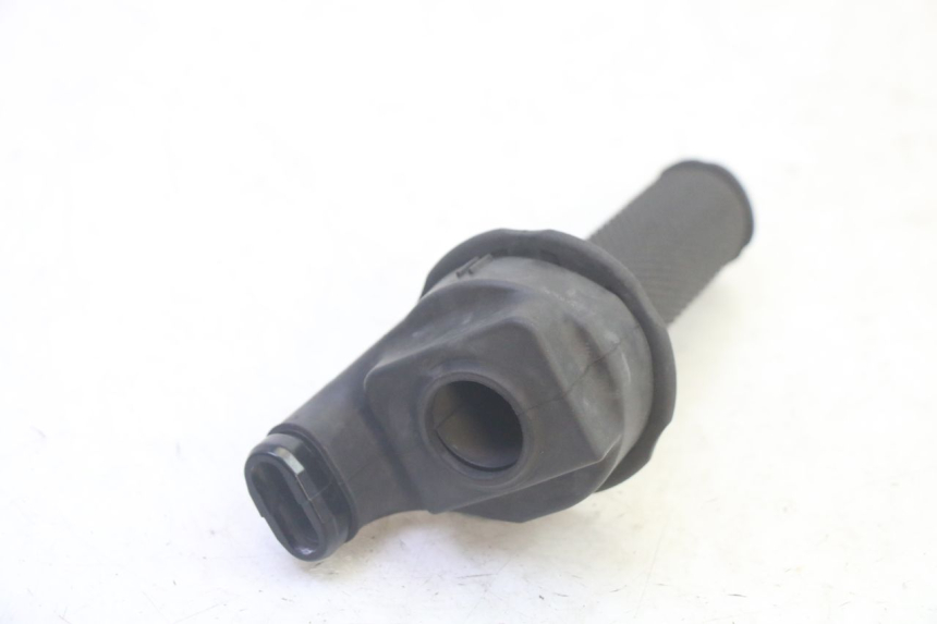 photo de ACCELERATORE KAWASAKI KXF KX-F 250 (2017 - 2019) - Zoom sullo stato d'uso