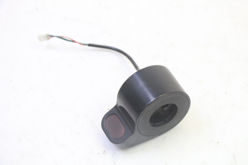 photo de ACCELERATORE XIAOMI MI PRO 2 1