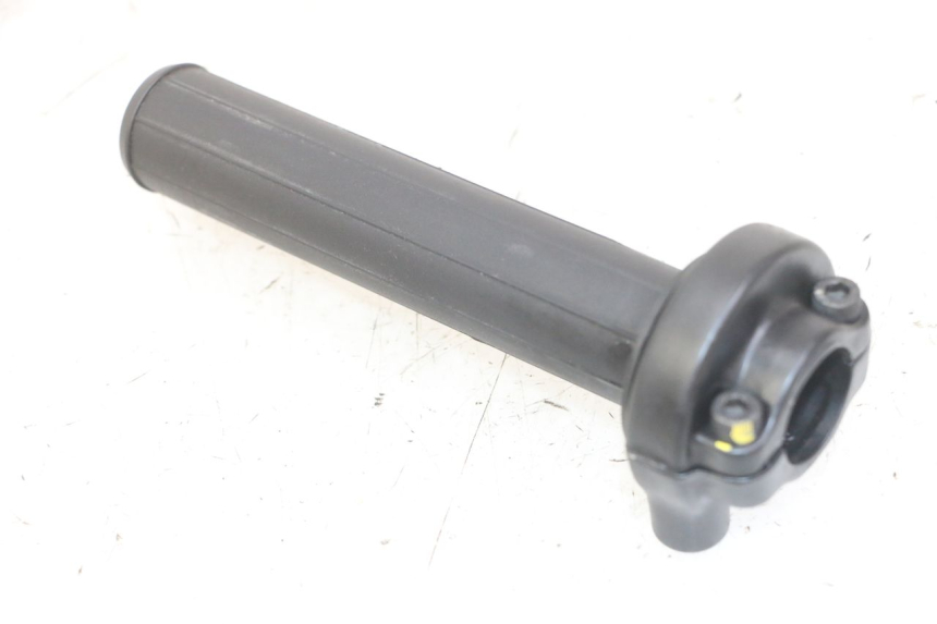 photo de ACCELERATORE PIAGGIO MP3 LT 300 (2010 - 2016)