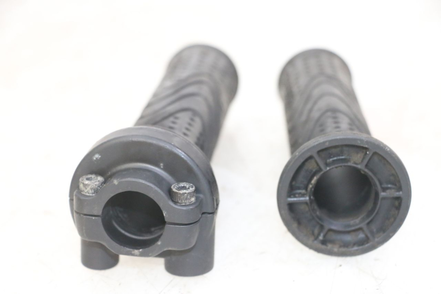 photo de ACCELERATORE PIAGGIO MP3 LT 300 (2010 - 2016)