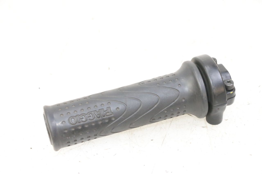 photo de MANOPOLE DELL'ACCELERATORE PIAGGIO MP3 500 (2014 - 2016)