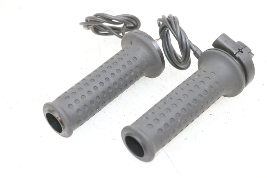 photo de ACCELERATORE PIAGGIO MP3 500 (2016 - 2018) - Vista principale