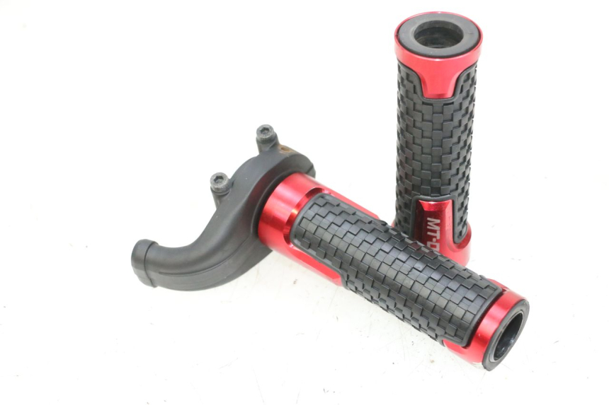 photo de ACCELERATORE YAMAHA MT-07 MT07 ABS 700 (2018 - 2020) - Vista principale