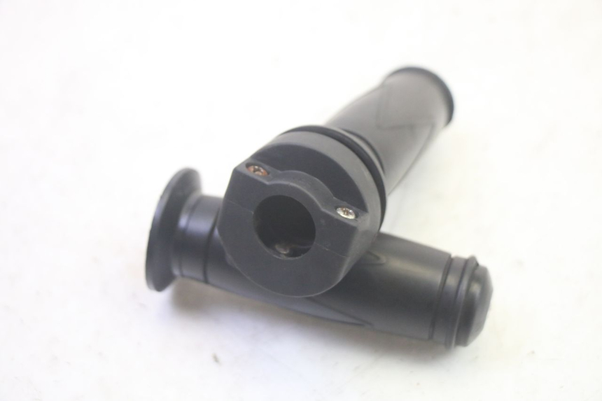 photo de ACCELERATORE JM MOTORS OLDIES GT 4T 50 (2018 - 2025) - Zoom sullo stato d'uso