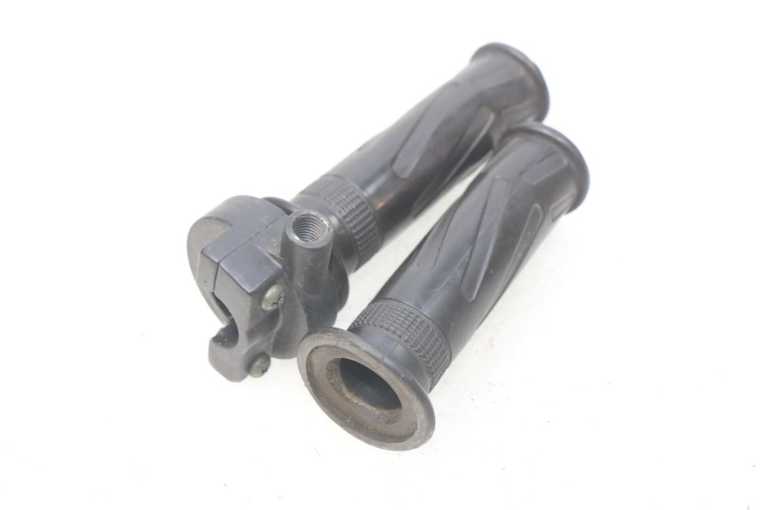 photo de MANOPOLE DELL'ACCELERATORE TNT MOTOR OTTO 2T 50 (2012 - 2018)