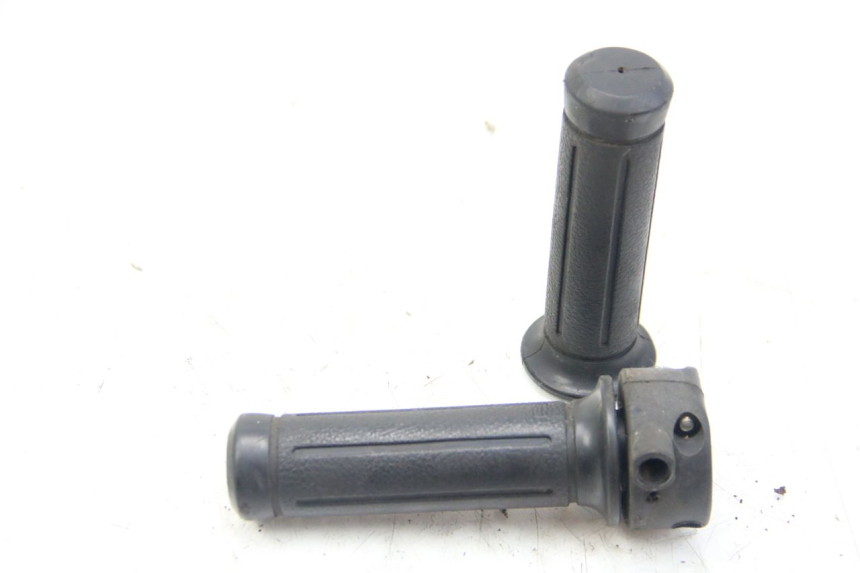 photo de MANOPOLE DELL'ACCELERATORE HONDA PES PS I 125 (2006 - 2012)
