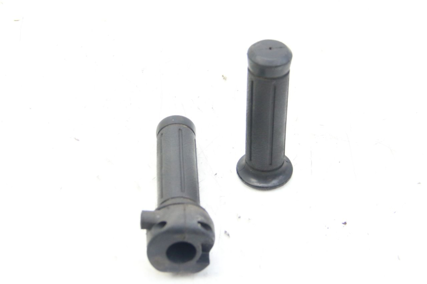 photo de MANOPOLE DELL'ACCELERATORE HONDA PES PS I 125 (2006 - 2012)