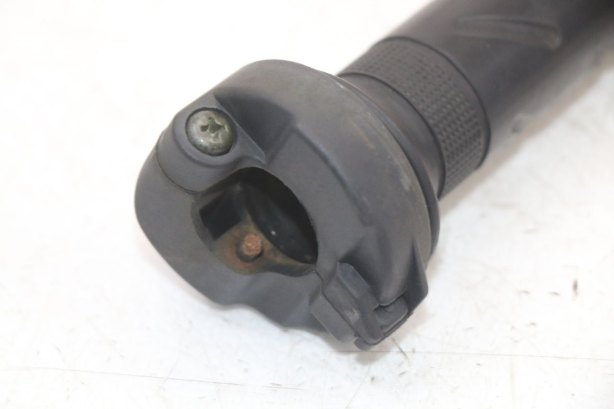 photo de ACCELERATORE PEUGEOT BELVILLE 125 (2017 - 2021)