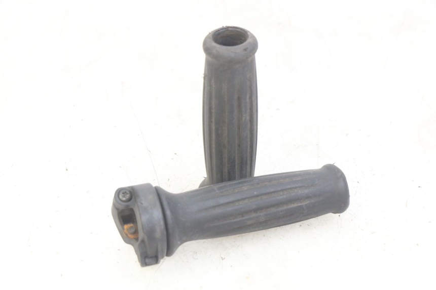 photo de MANOPOLE DELL'ACCELERATORE PEUGEOT DJANGO 4T 50 (2014 - 2019)