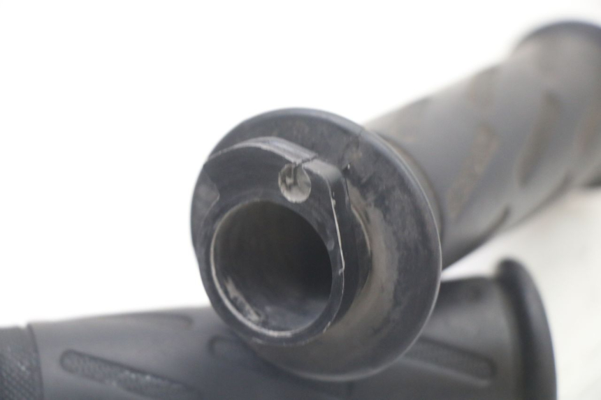 photo de Manopola dell'acceleratore PEUGEOT KISBEE 4T 50 (2018 - 2022)