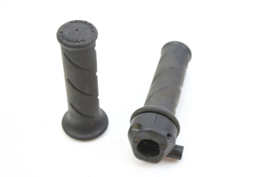 photo de MANOPOLE DELL'ACCELERATORE PEUGEOT SV 125 (1991 - 1994)