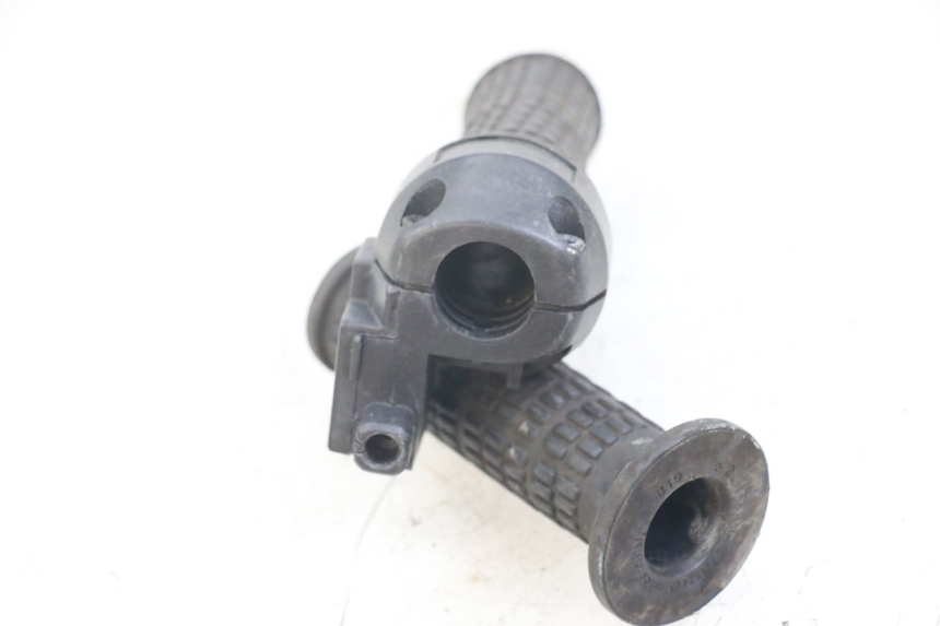 photo de MANOPOLE DELL'ACCELERATORE PEUGEOT XP6 50 (1997 - 2003)