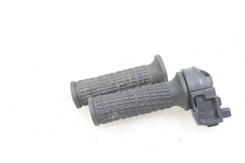 photo de MANOPOLE DELL'ACCELERATORE PEUGEOT XP6 50 (1997 - 2003)