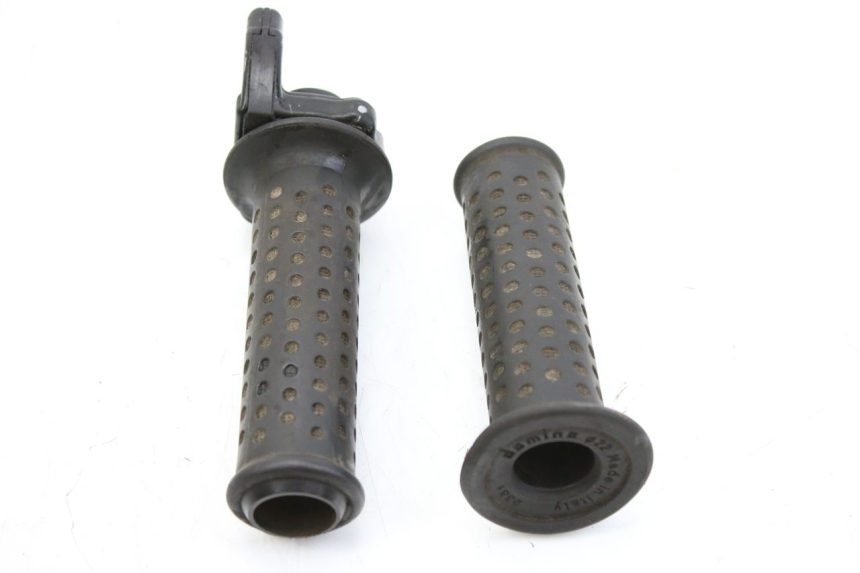 photo de MANOPOLE DELL'ACCELERATORE PIAGGIO HEXAGON 2T 125 (1994 - 1998)