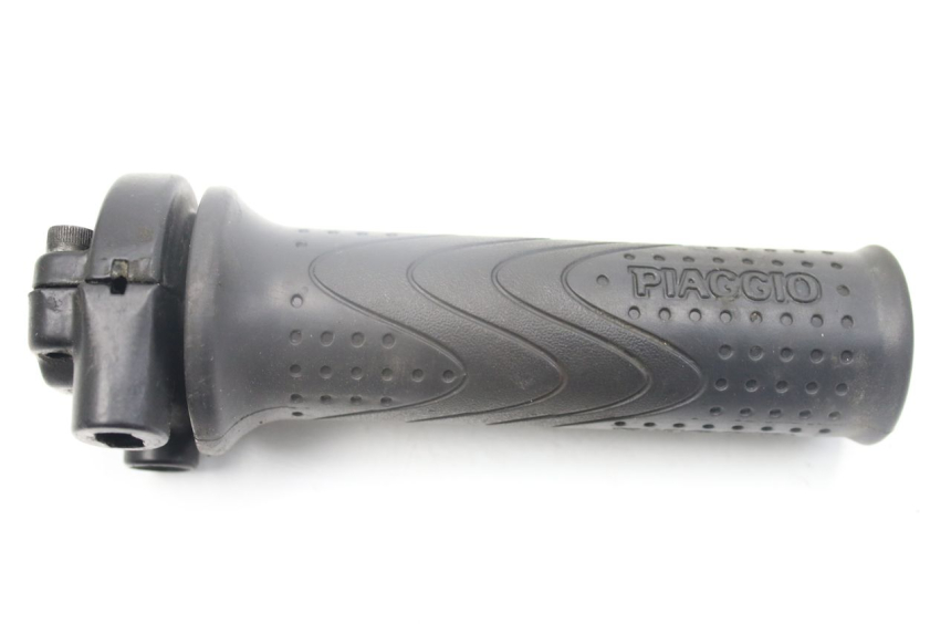 photo de MANOPOLE DELL'ACCELERATORE PIAGGIO MP3 500 (2014 - 2016)