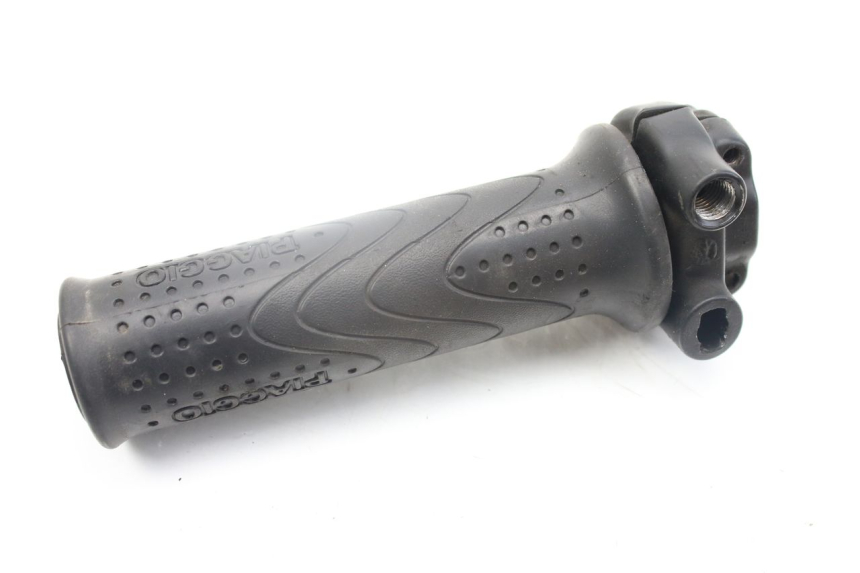 photo de MANOPOLE DELL'ACCELERATORE PIAGGIO MP3 500 (2014 - 2016)