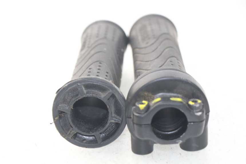 photo de Manopola dell'acceleratore PIAGGIO MP3 HPE 500 (2019 - 2022)