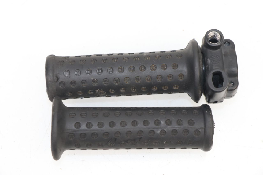 photo de MANOPOLE DELL'ACCELERATORE PIAGGIO NEW TYPHOON 50 (2018 - 2021)