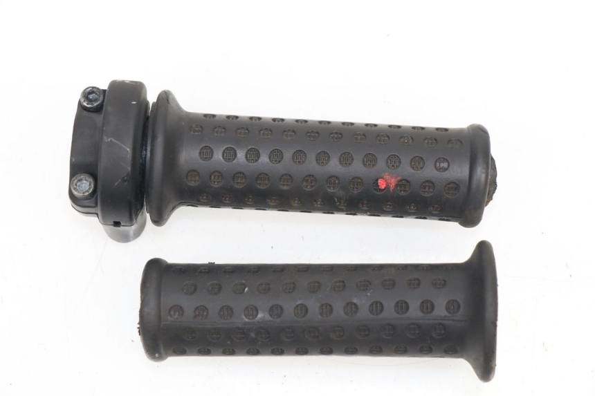 photo de MANOPOLE DELL'ACCELERATORE PIAGGIO NEW TYPHOON 50 (2018 - 2021)