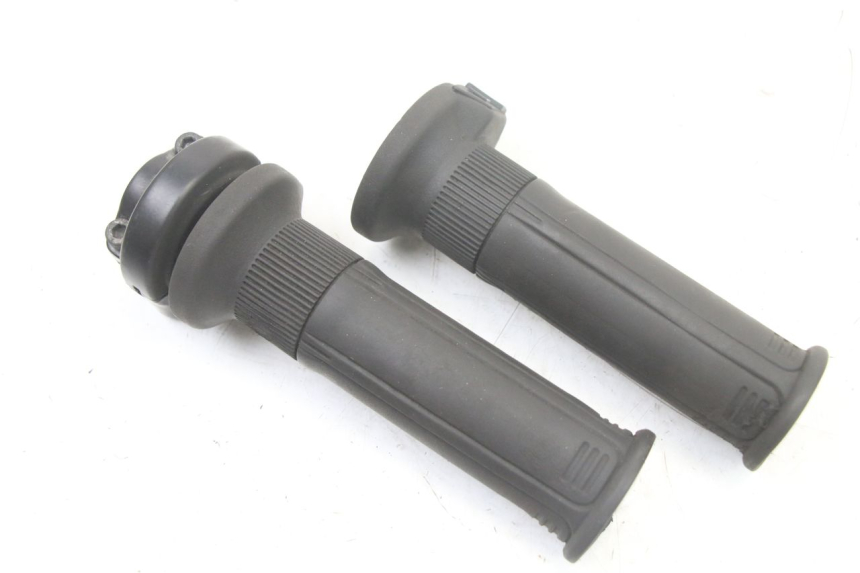 photo de Manopola dell'acceleratore PIAGGIO VESPA LX IE 125 (2010 - 2012)