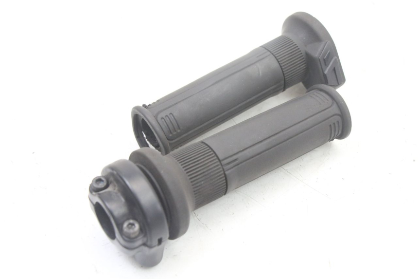 photo de Manopola dell'acceleratore PIAGGIO VESPA LX IE 125 (2010 - 2012)